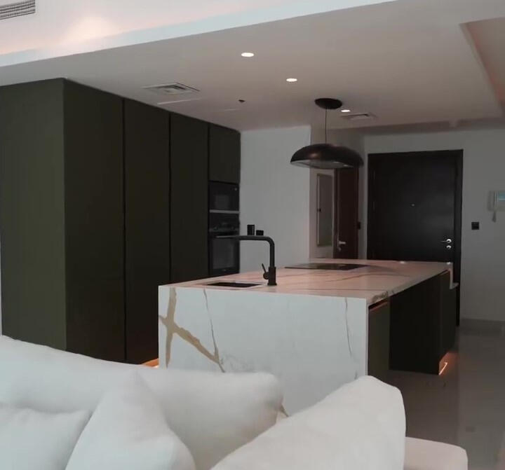 Dubai Marina (Park Island)